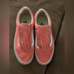 8.5 Vans Shoes